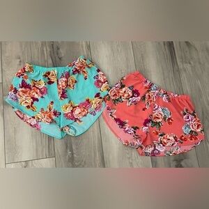 Set of 2 floral shorts